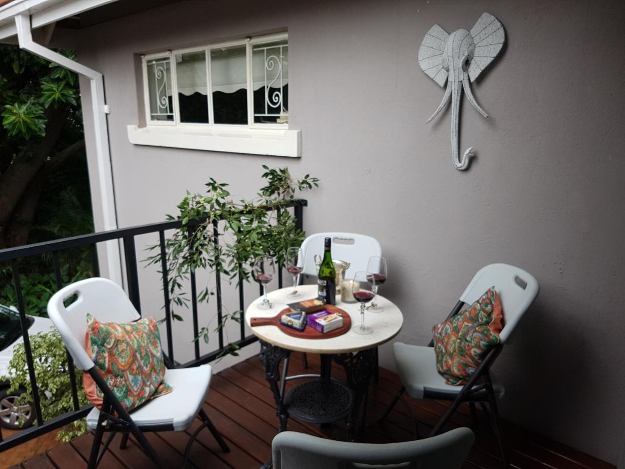 Burnham Road Suite Guest House Bulawayo Exterior foto